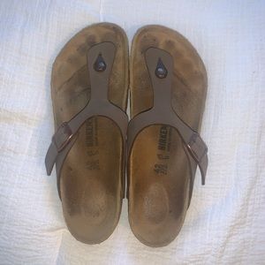 Women’s Gizeh Mocha Birkenstock’s